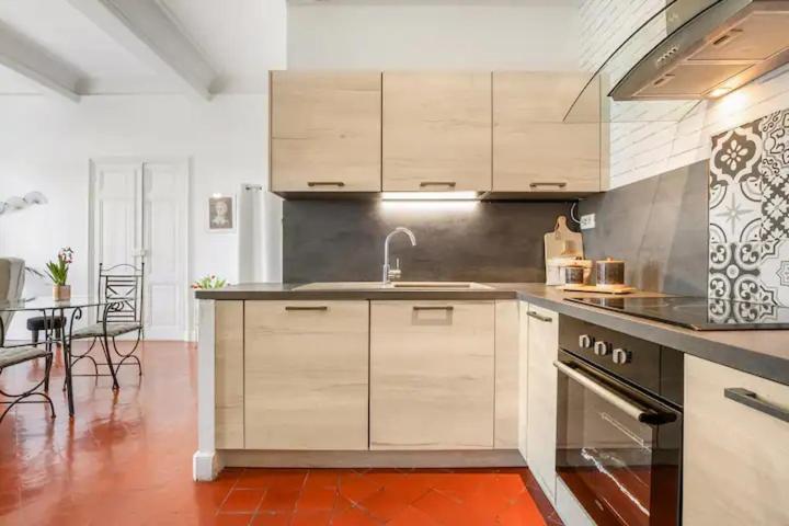 Appartement Avec Balcon, Bord Du Canal, Wifi. Narbonne Kültér fotó